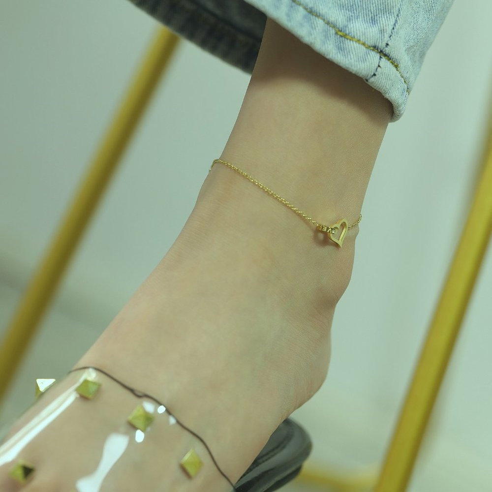 Stainless Steel Gold Heart Anklet.